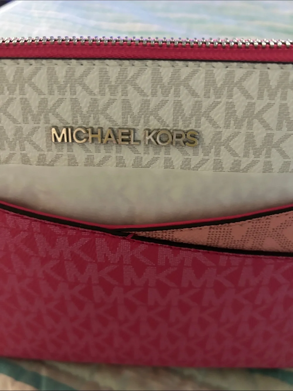 NWT Michael Kors Pink and White Signature Crossbody. Color is hibiscus
